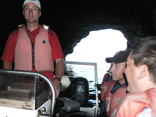 Zodiak cave tour participants